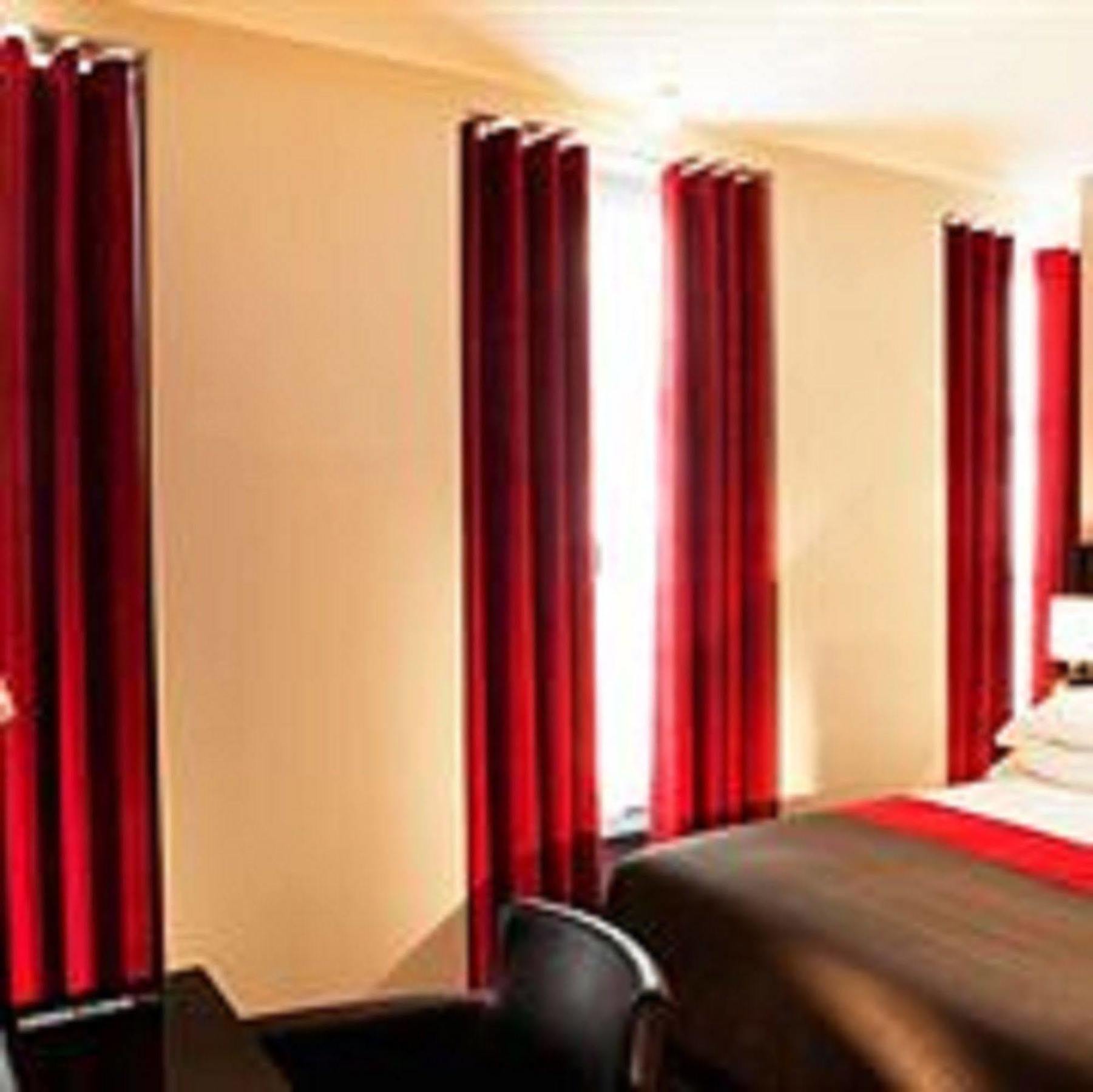 Hotel Caron Le Marais Париж Екстериор снимка